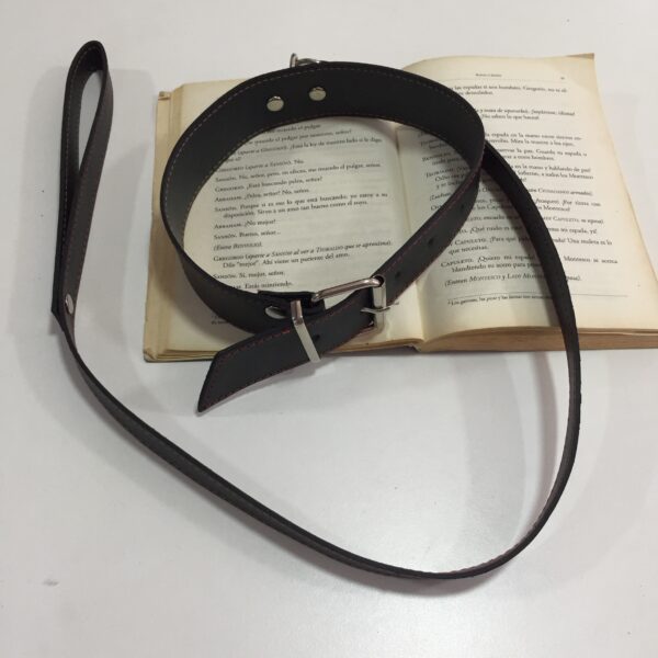 Collar Correa Cuero