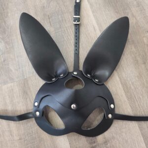 Mascara bunny eco cuero