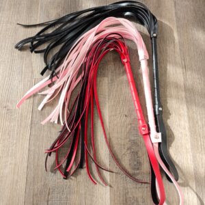 Latigo mango largo fino